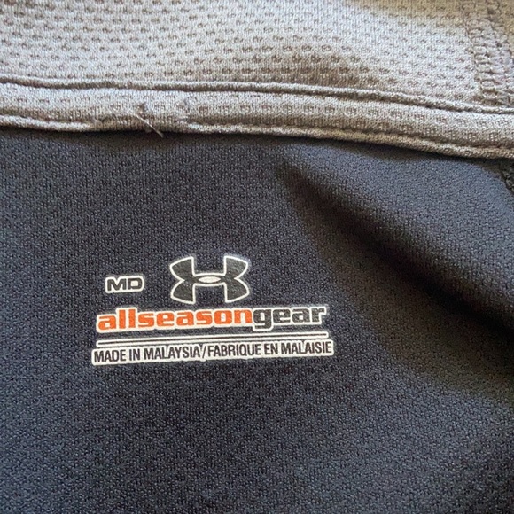 Under armor all season  pull over - Picture 8 of 9